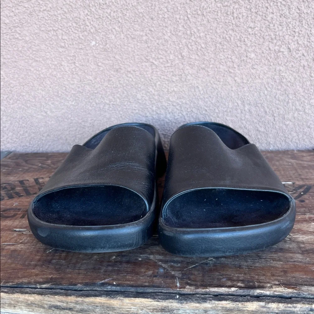 Tatami by Birkenstock slide sandals - Picture 4 of 9